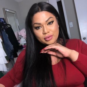 Meet your Posher, Christine